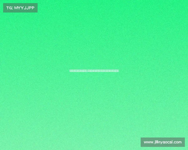 电子竞技职业选手打比赛;《决胜键盘之巅：职业选手的电竞高光时刻》